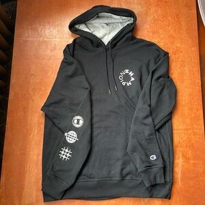 Champion Never Worn Hoodie — XL